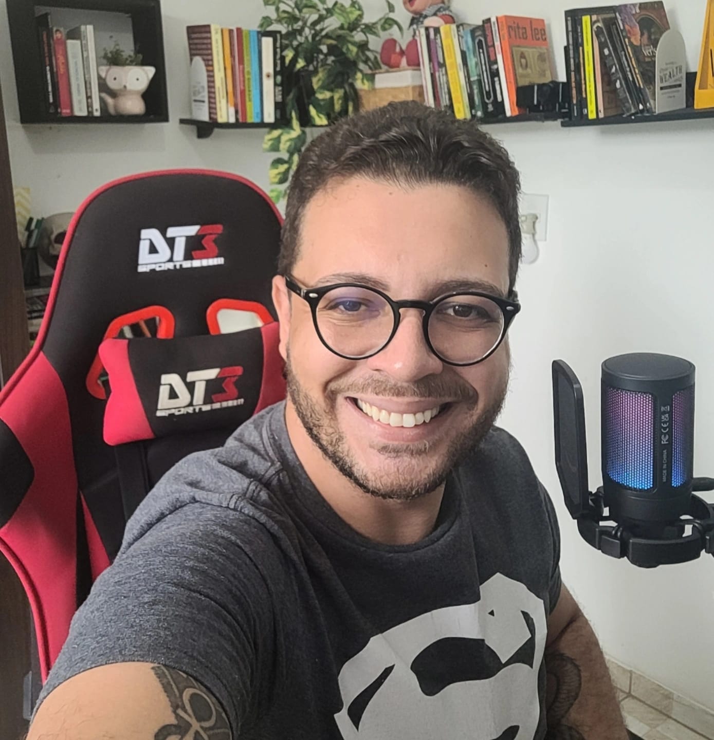 Diogo Rapozo — Professor de Inglês